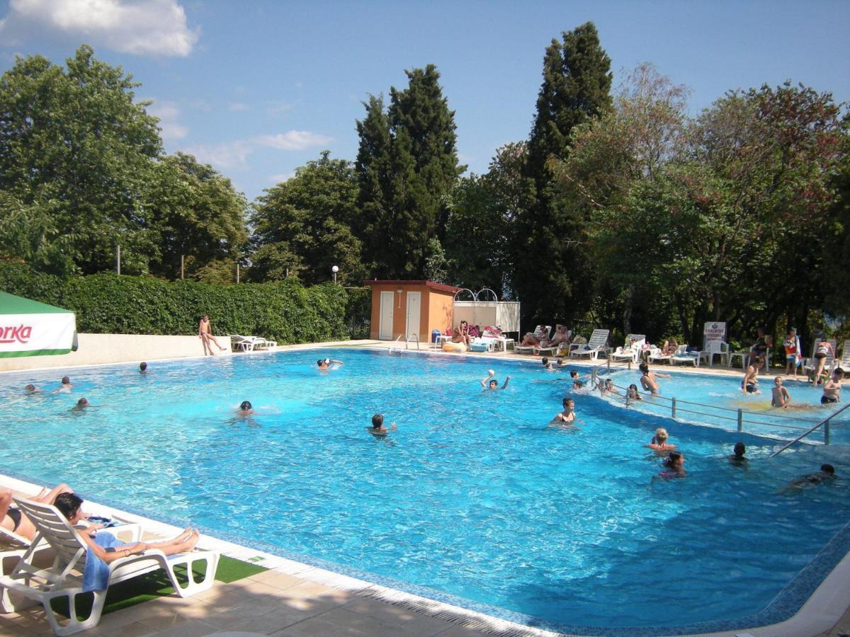 Park Hotel Persey Varna Exterior foto