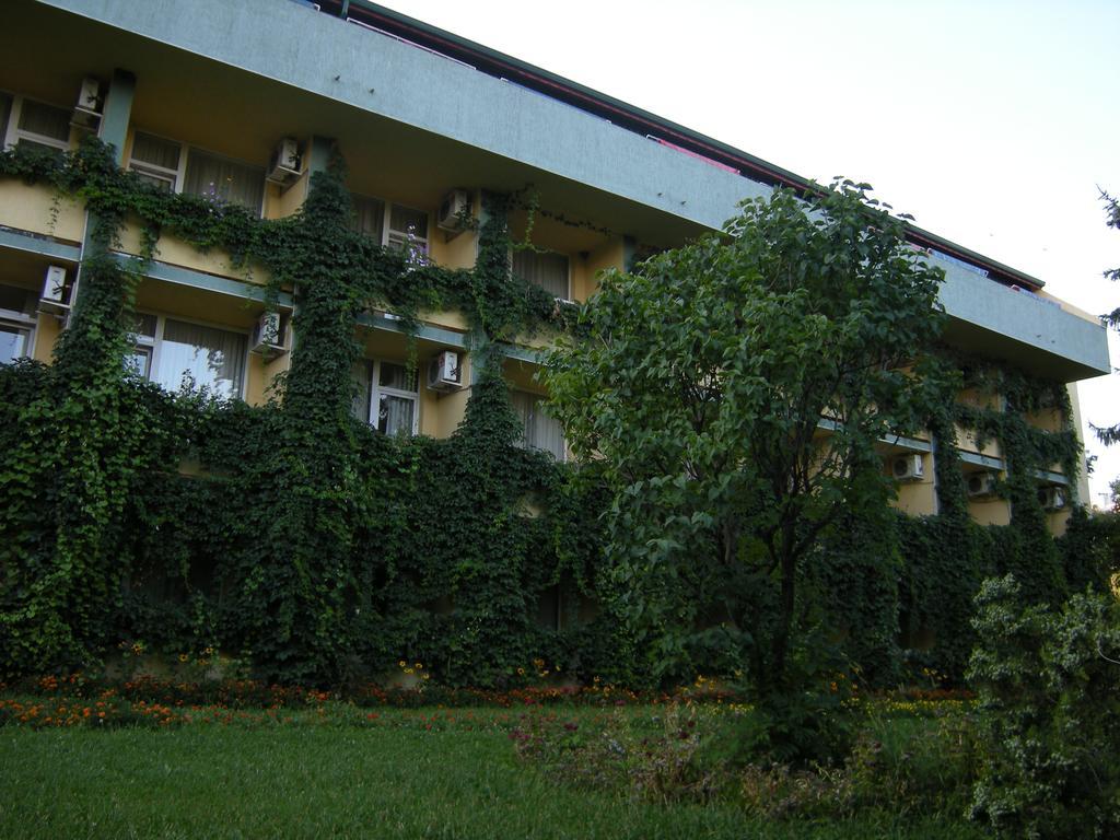 Park Hotel Persey Varna Exterior foto